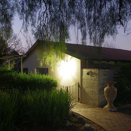 Pepper Tree Guest House Rivonia Sandton Exterior foto